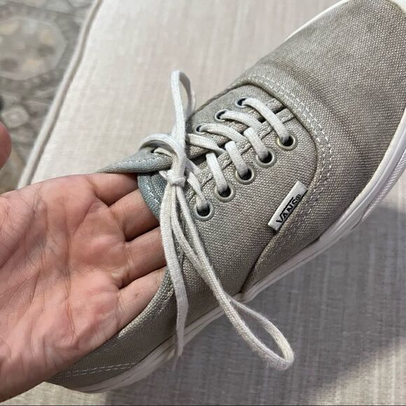 Vans Off The Wall Unisex Classic Grey Sneakers - Picture 8 of 9